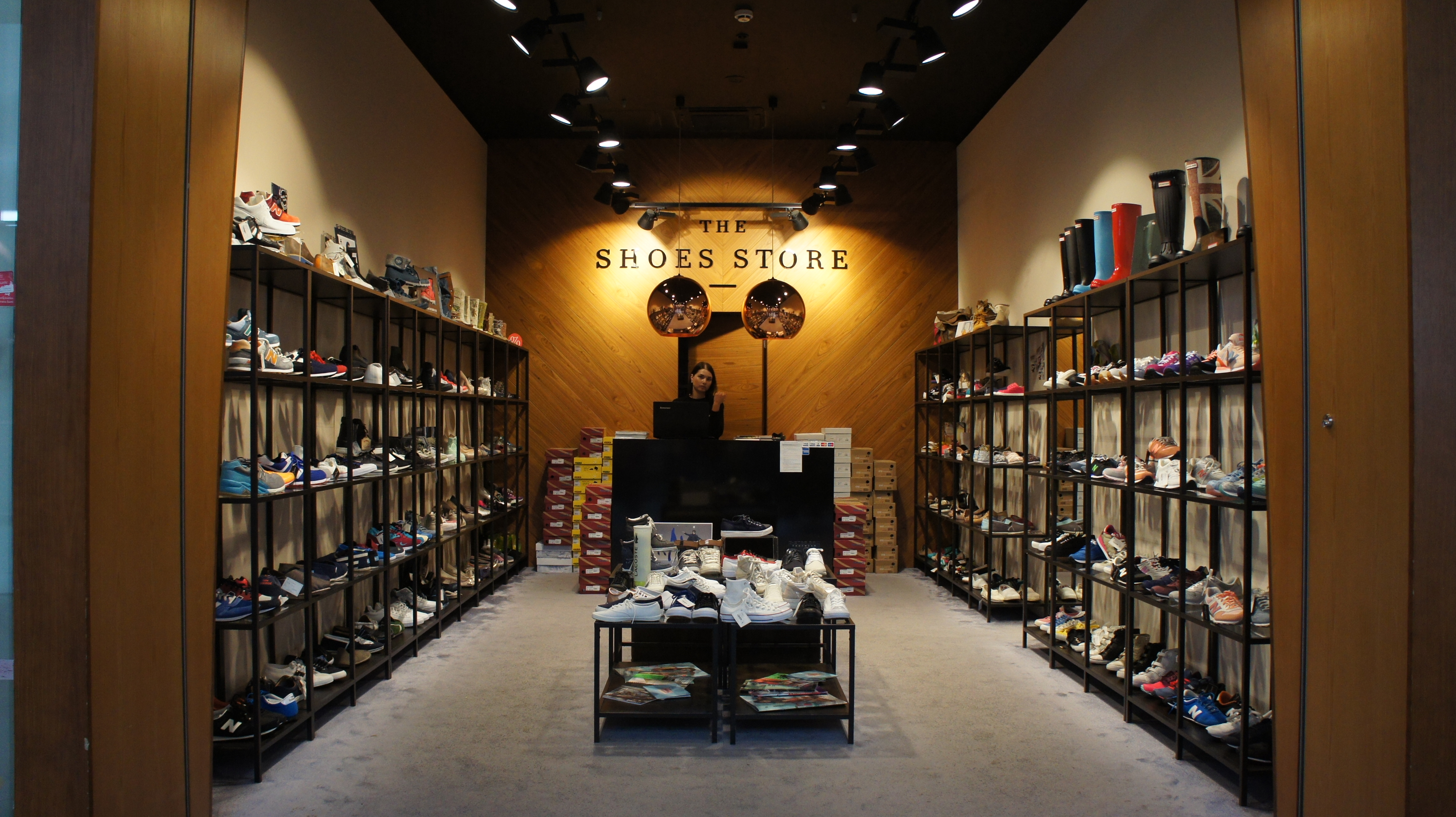 The Shoes Store